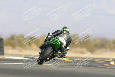 media/Jan-10-2025-CVMA Friday Practice (Fri) [[489e0da257]]/Group 4 and Trackday/Session 4 (Turn 16)/